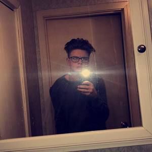 Meet your Posher, Christian